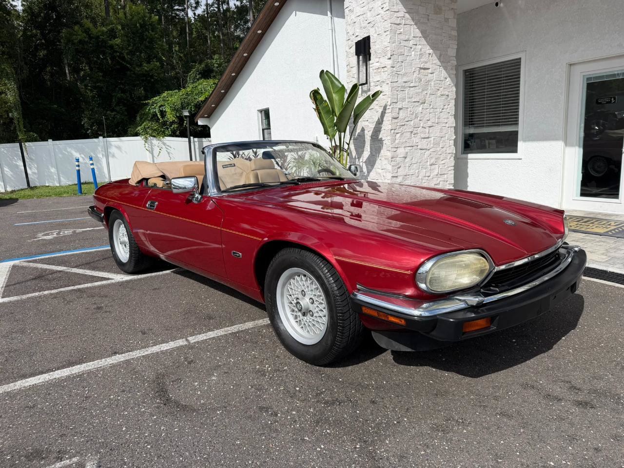 Used 1993 Jaguar XJS 4.0 Convertible RWD image 19