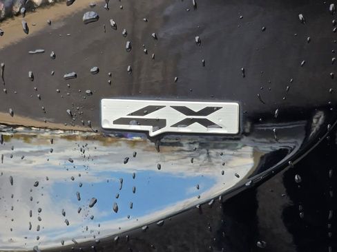 Used 2024 Kia Telluride SX image 12