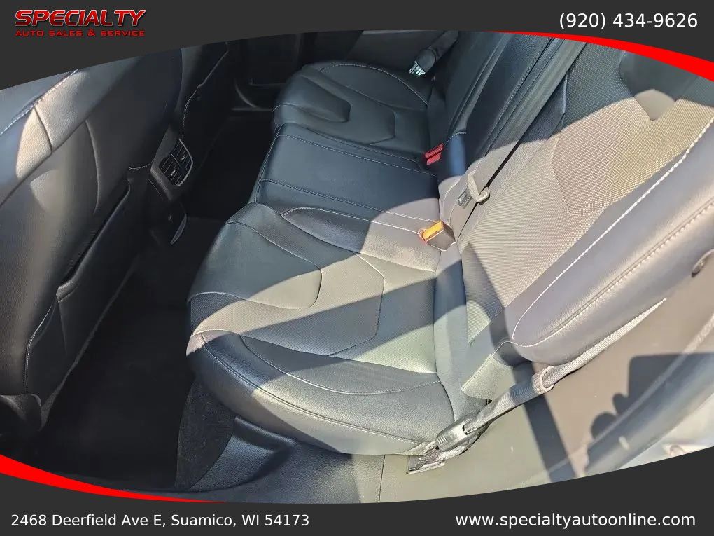 Used 2019 Ford Fusion Titanium FWD image 30