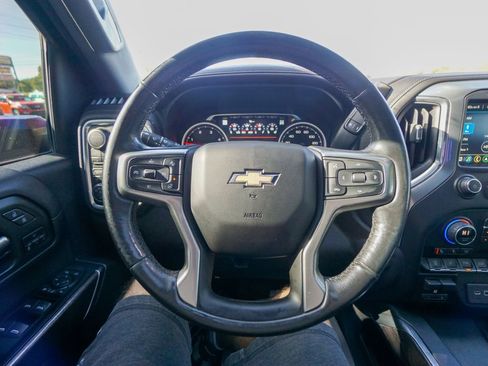 Used 2020 Chevrolet Silverado 2500 LTZ w/ LTZ Premium Package image 28