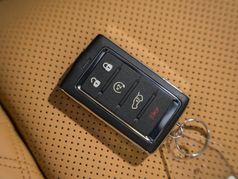 New 2025 Jeep Grand Cherokee Summit image 48