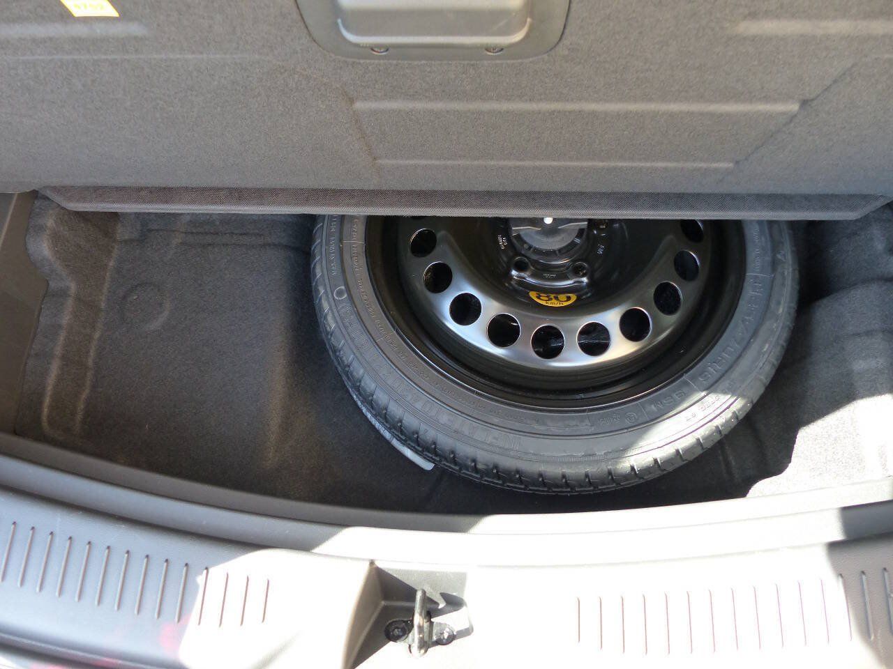 Used 2023 Buick Encore GX Select FWD image 37