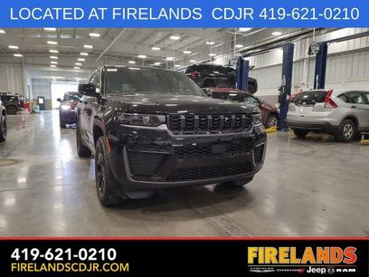 New 2026 Jeep Grand Cherokee Altitude
