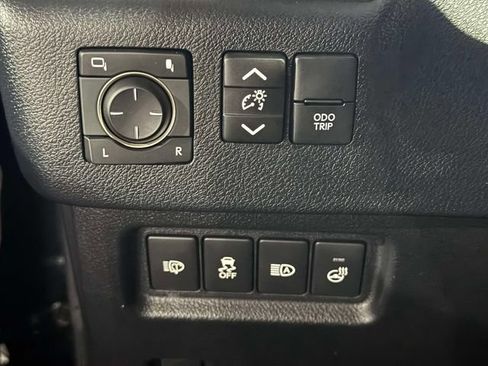 Certified 2023 Lexus GX 460 Premium w/ Accessory Package AWD/4WD image 26
