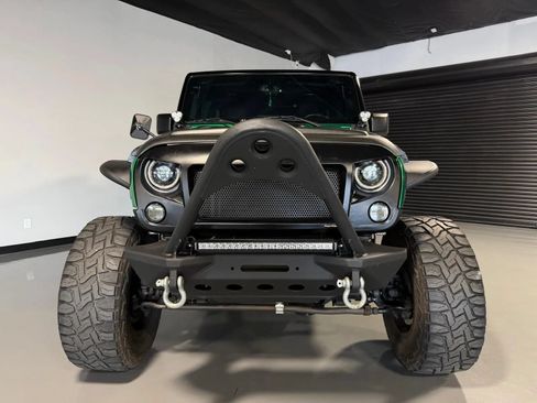 Used 2016 Jeep Wrangler Unlimited Sport w/ Quick Order Package 23S AWD/4WD image 2