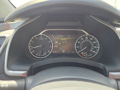 Used 2023 Nissan Murano SV AWD/4WD image 17