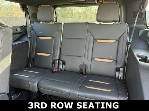 Used 2023 GMC Yukon AT4 image 11
