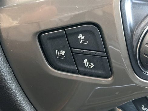 Used 2017 Chevrolet Silverado 3500 High Country w/ Duramax Plus Package image 28