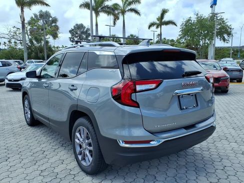 Used 2023 GMC Terrain SLT FWD image 12