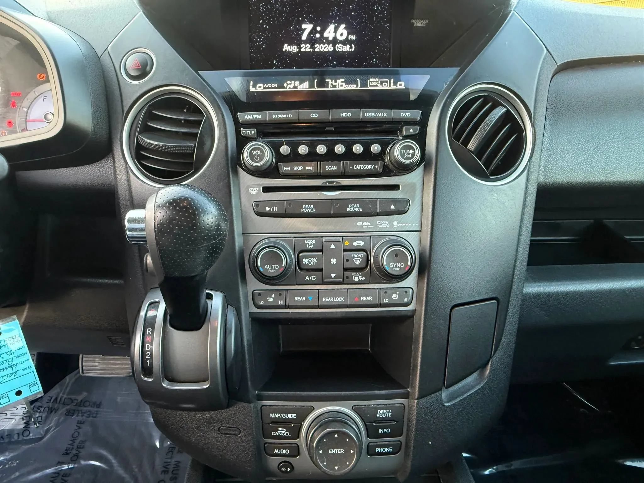 Used 2015 Honda Pilot Touring image 26