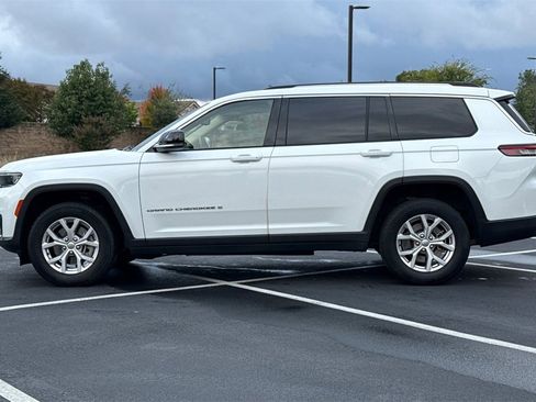 Used 2021 Jeep Grand Cherokee L Limited image 13