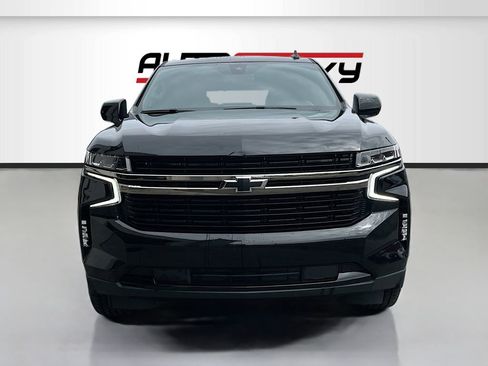 Used 2021 Chevrolet Tahoe RST image 2