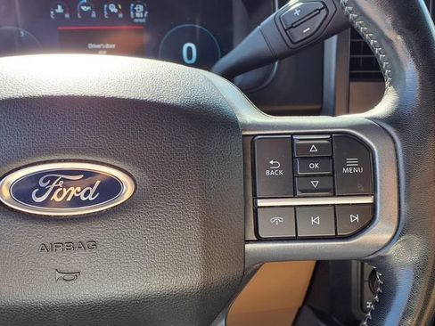 Used 2024 Ford F250 Lariat w/ Sport Appearance Package AWD/4WD image 6