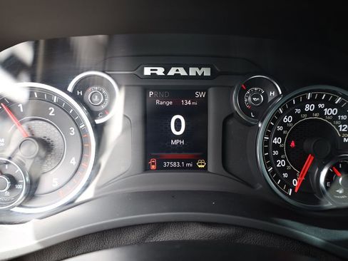 Used 2024 RAM 3500 Big Horn w/ Sport Appearance Package AWD/4WD image 14
