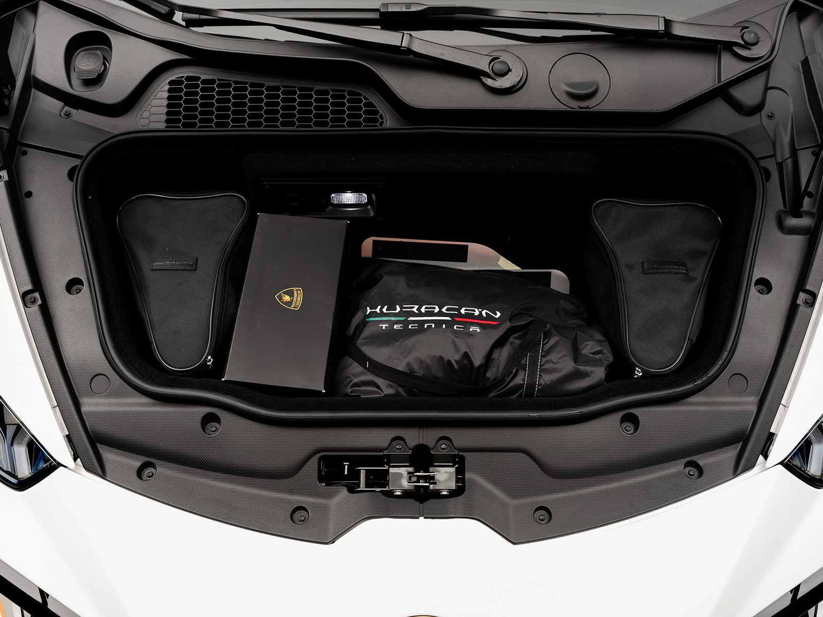 Used 2023 Lamborghini Huracan Tecnica RWD image 58