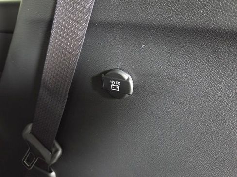 New 2026 Chrysler Pacifica Select image 12