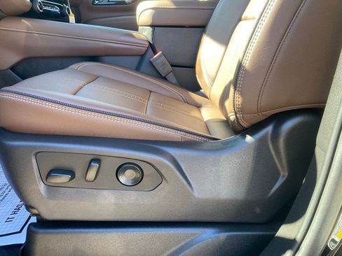 New 2025 Chevrolet Tahoe High Country image 11