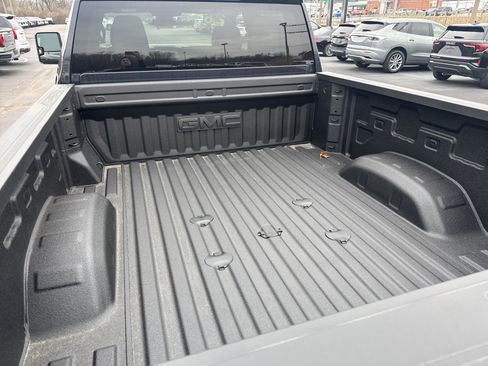 New 2026 GMC Sierra 2500 SLT image 7