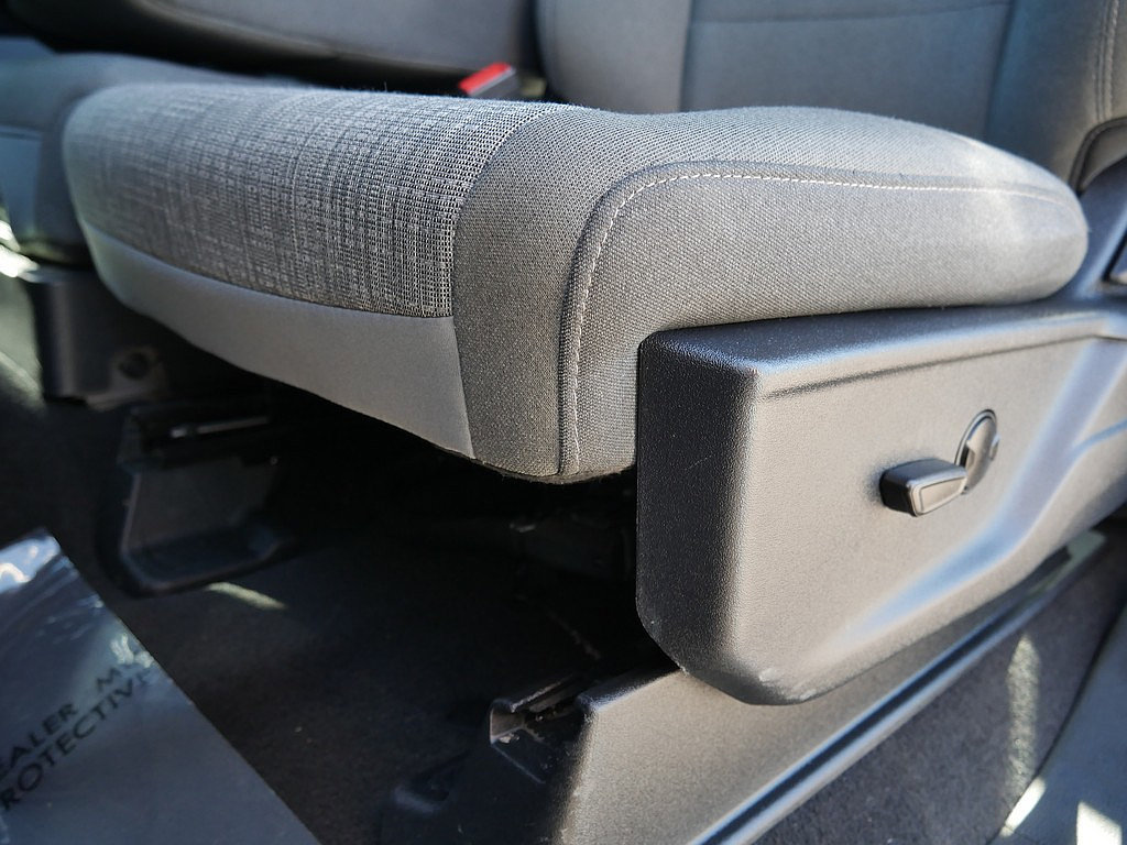 Used 2023 Ford F350 XLT AWD/4WD image 13