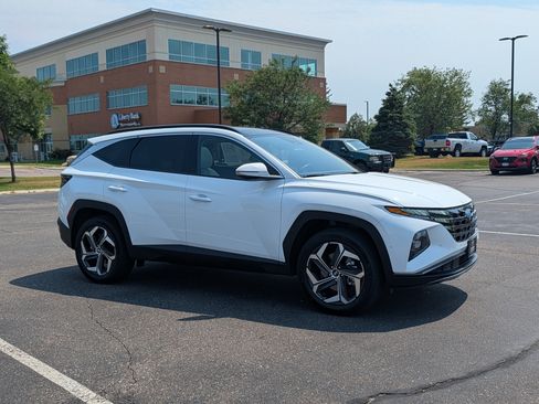 Used 2024 Hyundai Tucson Limited AWD/4WD image 7