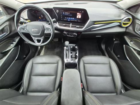 Used 2024 Chevrolet Trax ACTIV w/ Driver Confidence Package FWD image 15