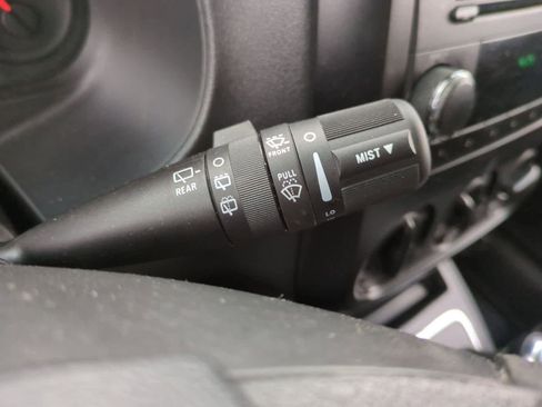 Used 2009 Jeep Patriot Sport image 23