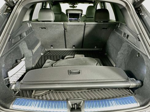 New 2026 Audi SQ5 Prestige AWD/4WD image 38