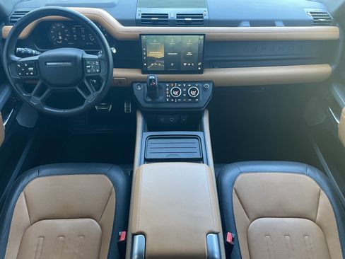 Used 2023 Land Rover Defender 130 X AWD/4WD image 16