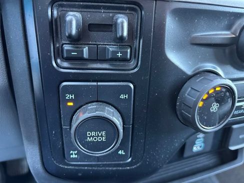 Used 2023 Ford F250 XLT w/ Snow Plow Prep Package AWD/4WD image 21