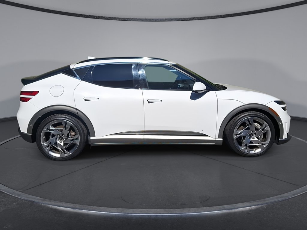 Used 2023 Genesis GV60 Performance AWD/4WD image 5