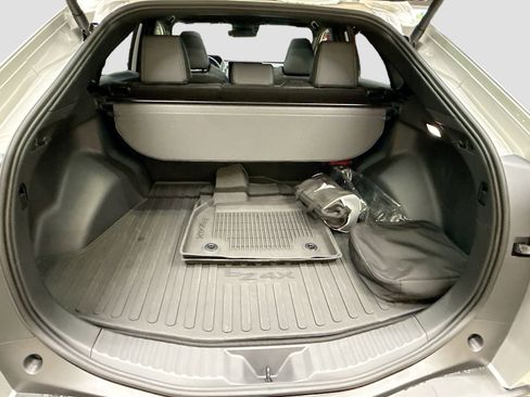 Used 2024 Toyota bZ4X XLE image 28