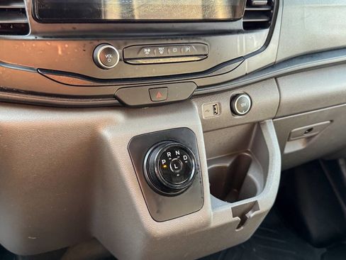 Used 2022 Ford E-Transit Medium Roof w/ Load Area Protection Package RWD image 27