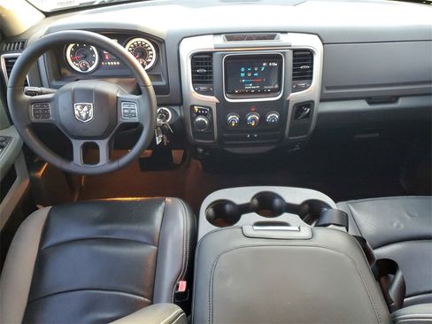 Used 2014 RAM 1500 Classic SLT image 10