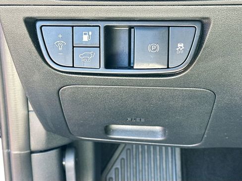 Certified 2022 Kia EV6 GT-Line w/ GT-Line Suede Seat Package RWD image 10