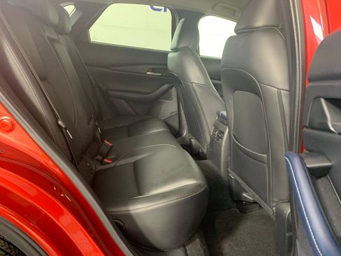 Used 2020 MAZDA CX-30 AWD w/ Select Package image 37