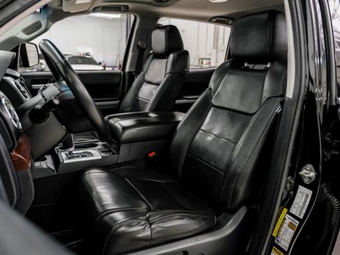 Used 2017 Toyota Tundra Limited image 30