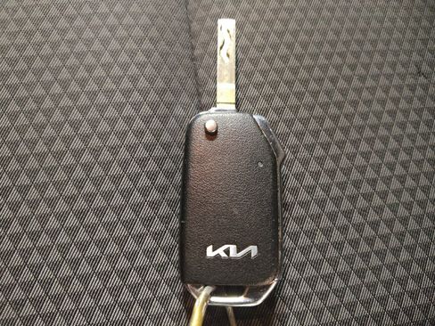 Used 2024 Kia Soul LX w/ Option Group 015 image 32