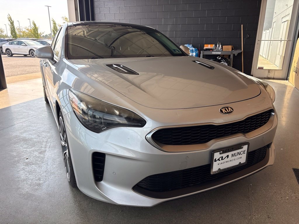 Used 2018 Kia Stinger Premium AWD/4WD image 1