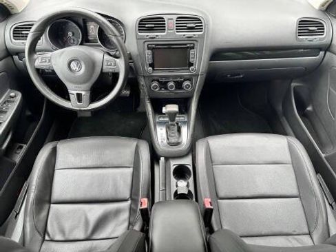 Used 2010 Volkswagen Jetta TDI FWD image 24