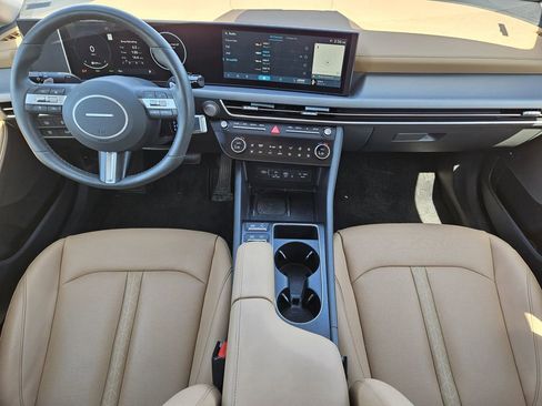 Used 2025 Hyundai Sonata Limited image 21