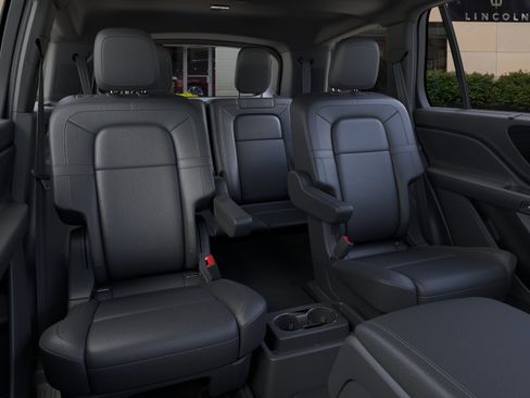 New 2025 Lincoln Aviator Reserve w/ Equipment Group 201A AWD/4WD image 11