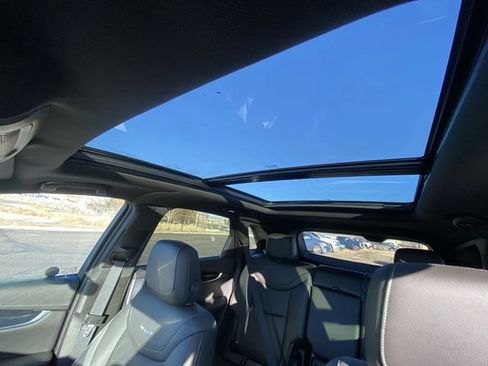 New 2025 Cadillac XT5 Premium Luxury w/ Technology Package image 22