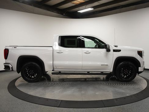 New 2026 GMC Sierra 1500 Elevation w/ Elevation Premium Package AWD/4WD image 9