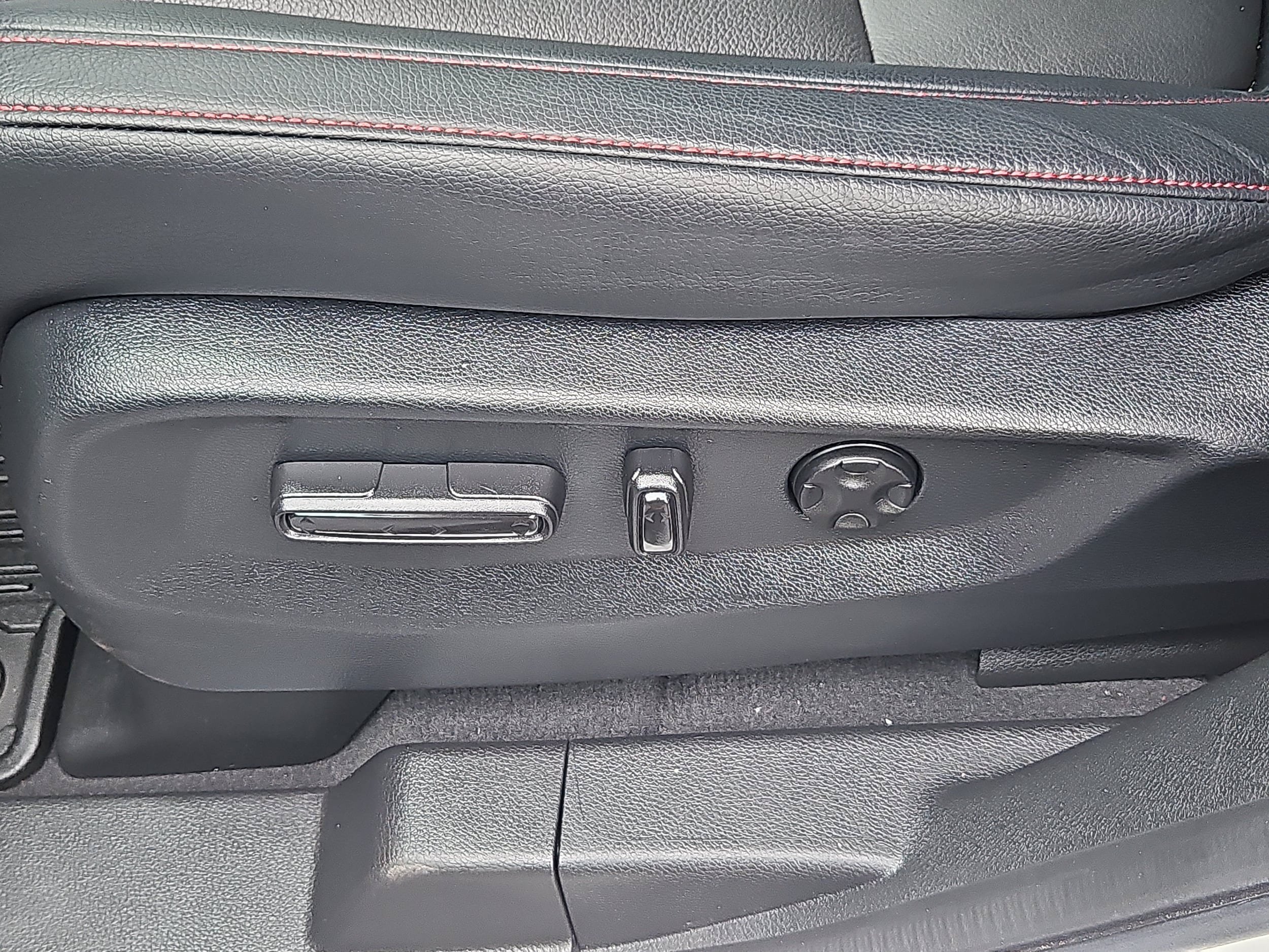 Used 2023 Honda Odyssey Sport image 15