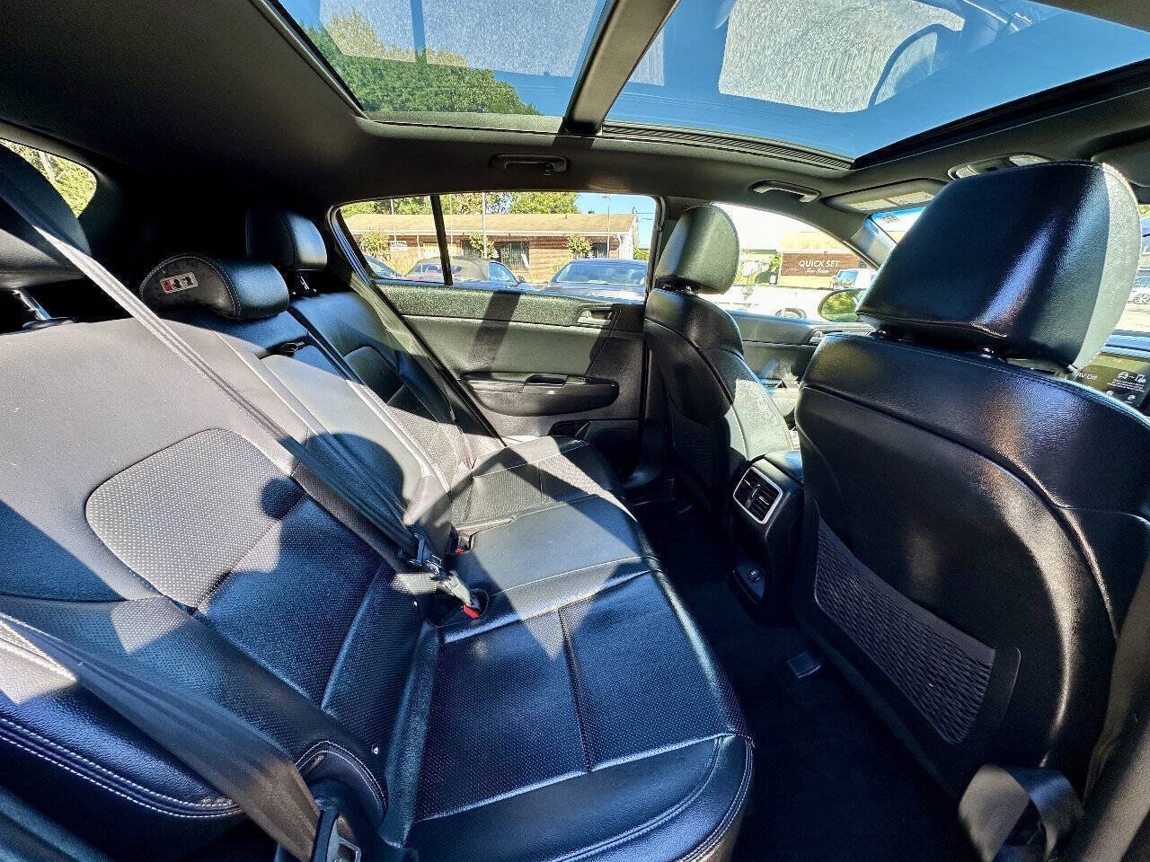 Used 2020 Kia Sportage S w/ S Sunroof Package AWD/4WD image 17
