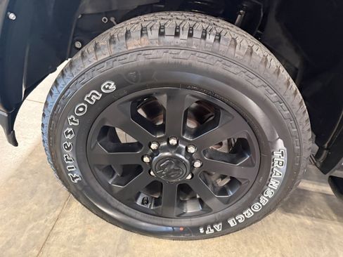 Used 2025 RAM 2500 Big Horn AWD/4WD image 38