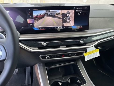 New 2026 BMW X5 xDrive40i w/ Climate Comfort Package image 26