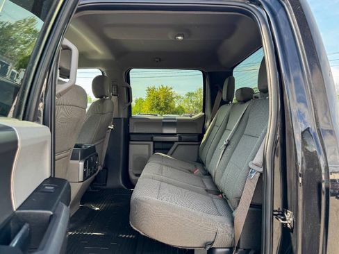 Used 2019 Ford F250 XLT w/ XLT Premium Package AWD/4WD image 19