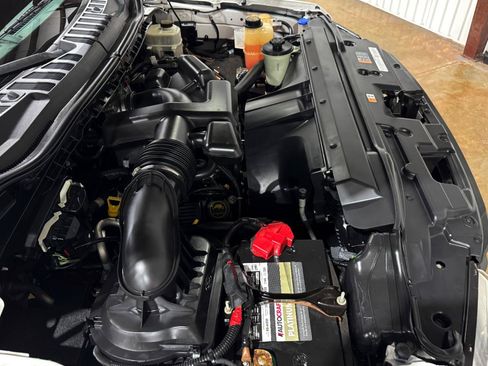 Used 2017 Ford F350 XL w/ Power Equipment Group AWD/4WD image 43