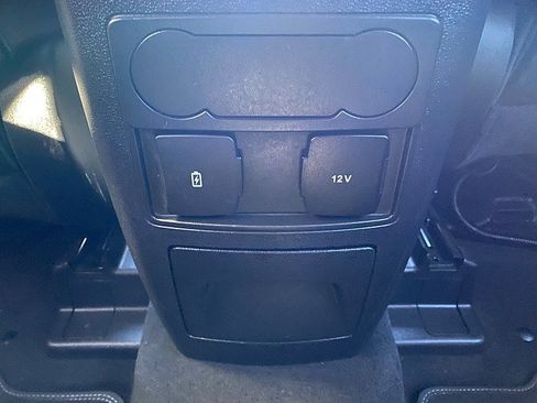 Certified 2022 Ford Explorer XLT w/ Equipment Group 202A image 52